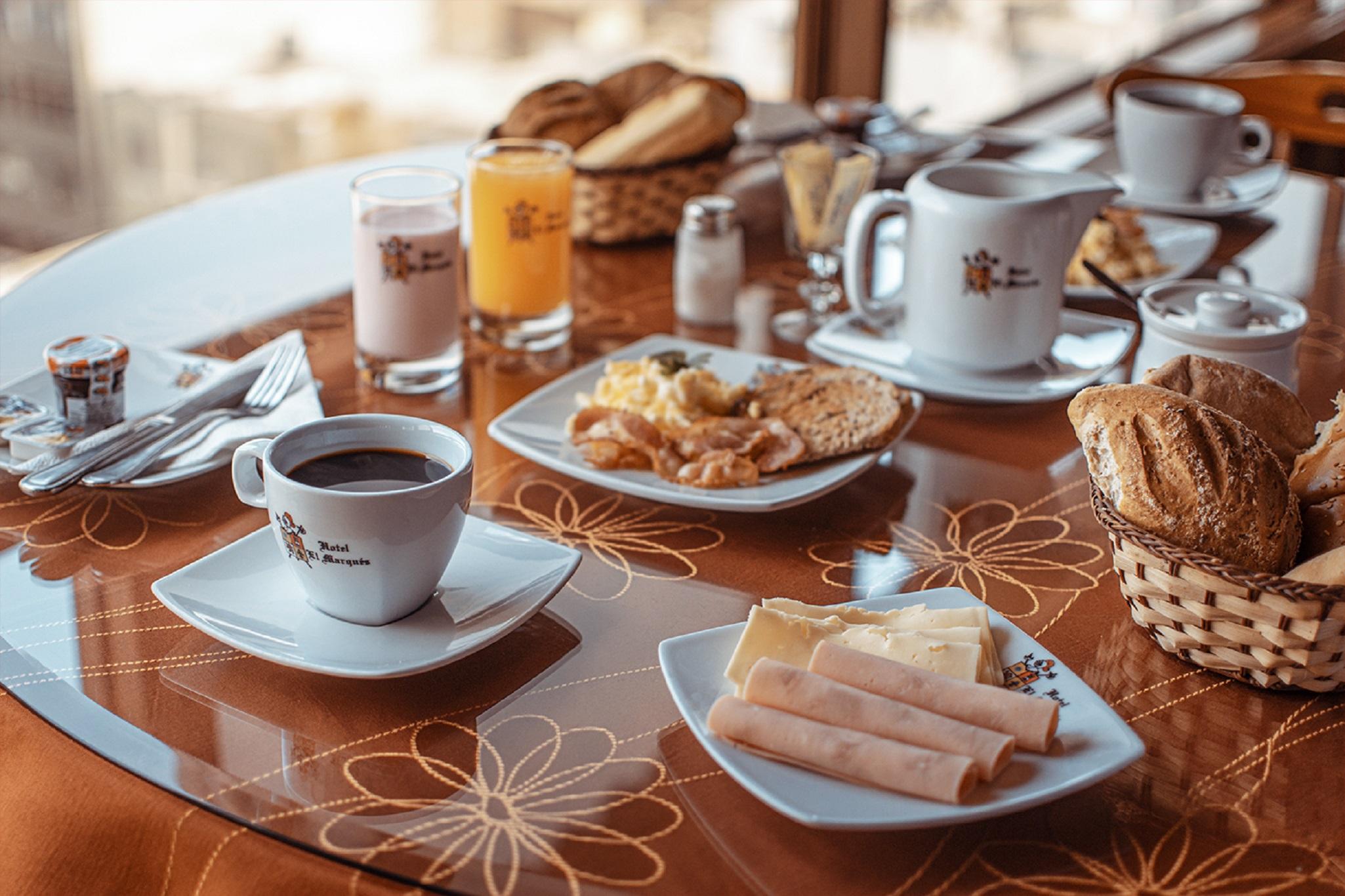 Hotel El Marques Lima